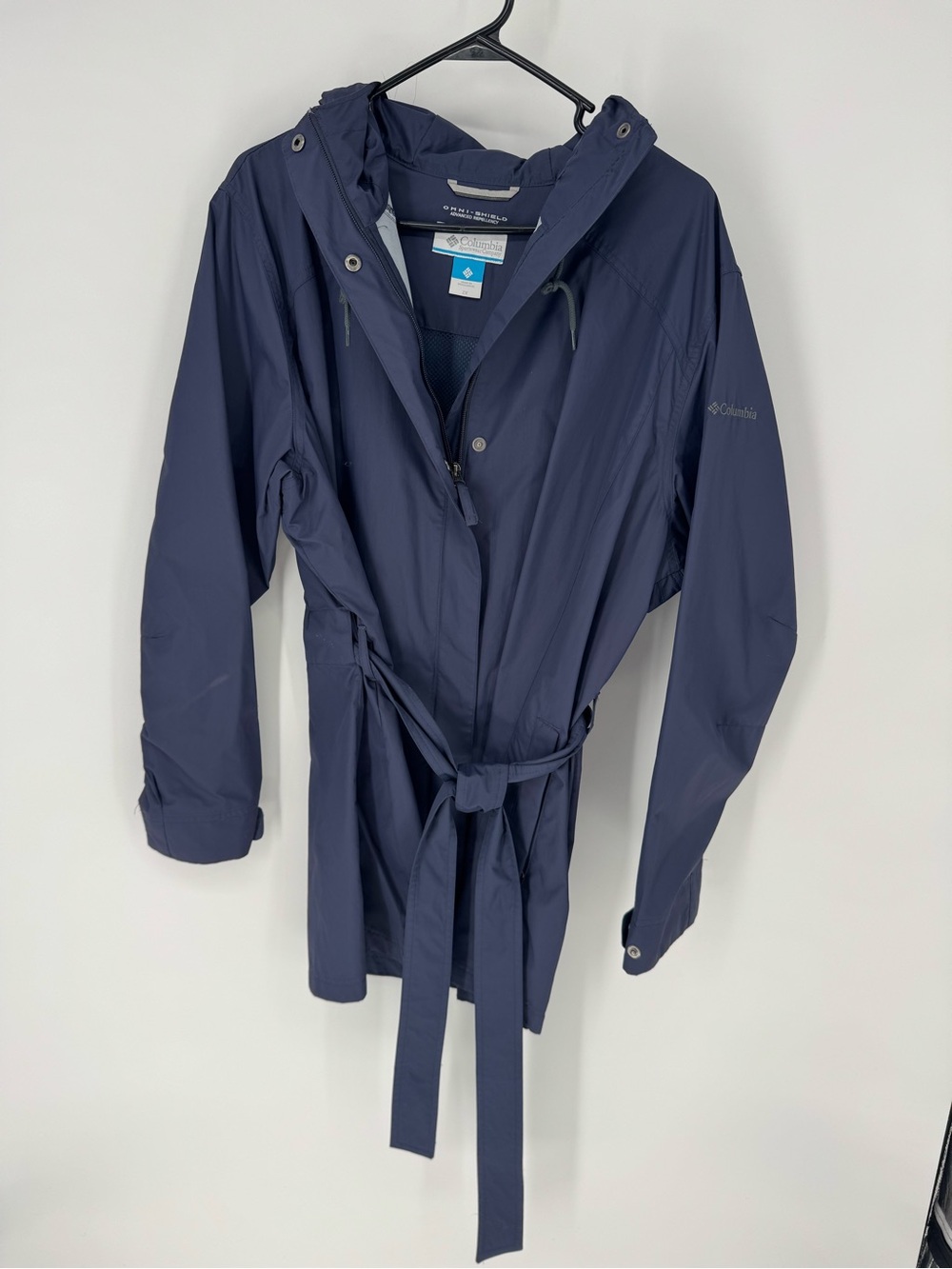 Columbia Navy Hooded Trench Raincoat with Belt